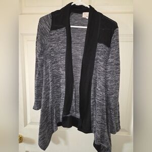 Andrea Jovine Black and Gray Cardigan Size S